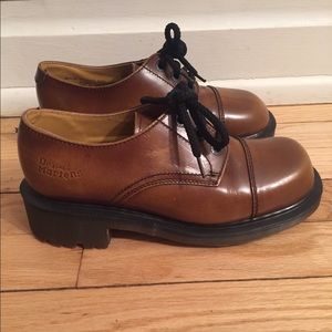 Doc Martens brown oxfords